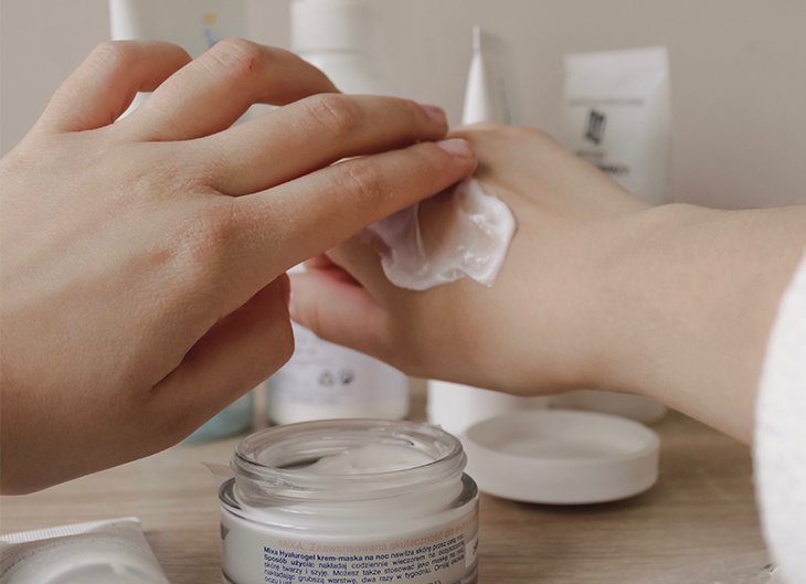 crema facial aplicar